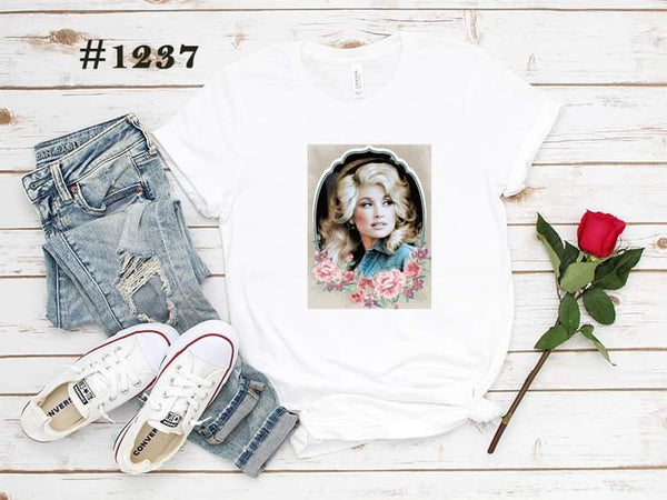 #1237 Dolly Roses Graphic T-shirt